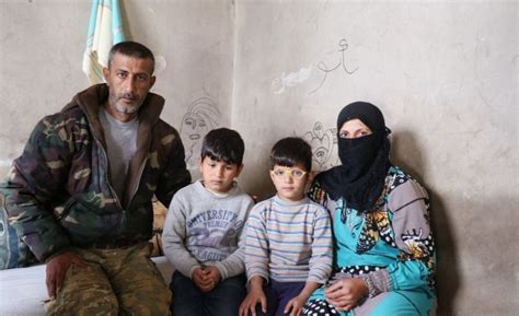 T­e­l­-­R­ı­f­a­t­l­ı­ ­a­i­l­e­l­e­r­ ­P­K­K­\­P­Y­D­’­n­i­n­ ­z­u­l­m­ü­n­d­e­n­ ­k­a­ç­t­ı­ ­-­ ­S­o­n­ ­D­a­k­i­k­a­ ­H­a­b­e­r­l­e­r­